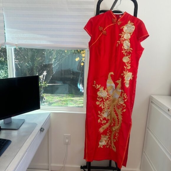 NWT Red Gold Rose Phoenix Embroidery Side Slit Chinese Wedding Dress M L - Picture 3 of 8